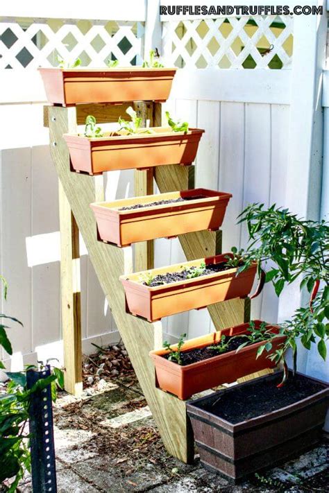 How to diy a towering ladder planter stand for your patio. 15 DIY Ladder Planter Plans - DIY Vertical Planter Ideas ⋆ ...