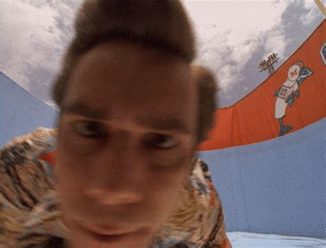 Jim Carrey Hole GIF On GIFER By Gogore