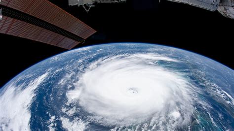 National oceanic and atmospheric administration. Hurrikan „Dorian" kommt nach Europa - und macht vielleicht ...