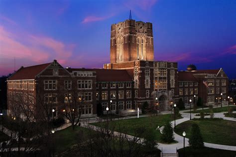 University of Tennessee - Lauren Illumination Low Voltage Lighting