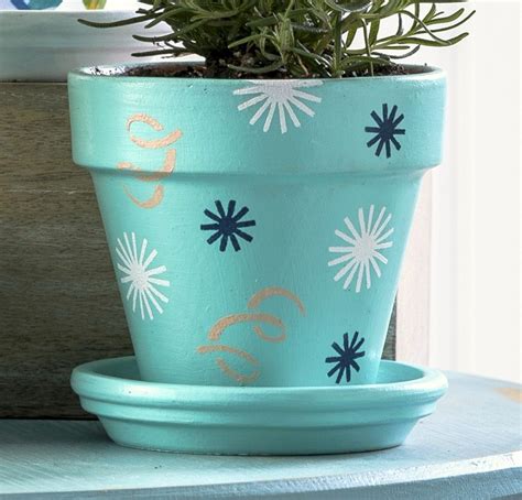 Three Unique Flower Pot Decoration Ideas Unique Flower Pots Painted