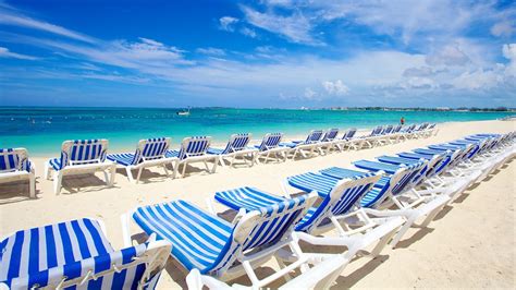 Cable Beach In Nassau Expedia