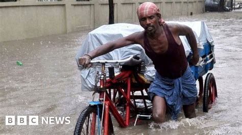 Indian Troops Battle Deadly Flooding In Chennai Bbc News
