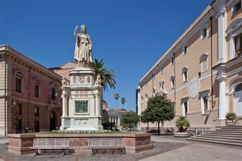 Established as metropolitan archdiocese of oristano / arboren(sis) (latin) (from the suppressed metropolitan archdiocese of. Oristano prima città della Sardegna cardio-protetta