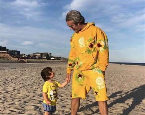 Andy Cohen Shares Sweet Photo Of Seeing Son At Birth
