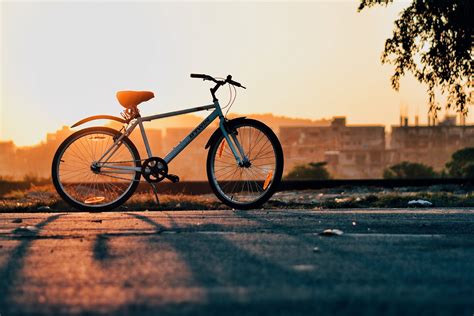 If you do not know how to ride a road bike, this is a helpful article that will help you to gain some insights. Your Guide to Riding a Bike Again - Popular Science - Medium
