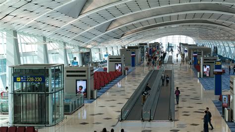 Designing The Hong Kong International Airport Midfield