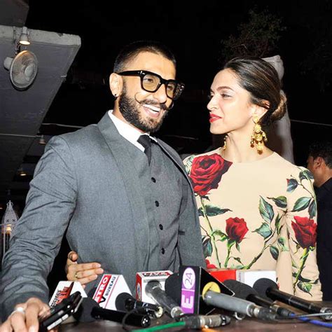 Ranveer Singh This Throwback Picture Of Deepika And Ranveer Go Viral On Social Media The Etimes