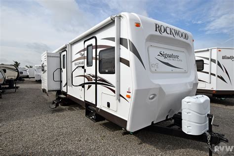 2015 Rockwood Signature Ultra Lite 8327ss Travel Trailer By Forest