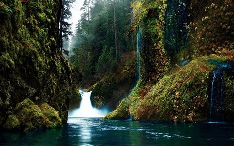 Punch Bowl Falls Waterfall United States Oregon Waterfall