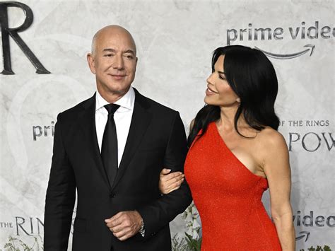 Jeff Bezos Buys Miami Mansion His Third Indian Creek Home Miami New