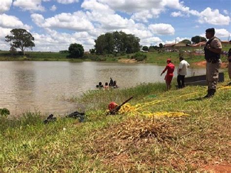 G Corpo De Jovem Que Morreu Afogado Resgatado De Lagoa Em Luz Not Cias Em Centro Oeste