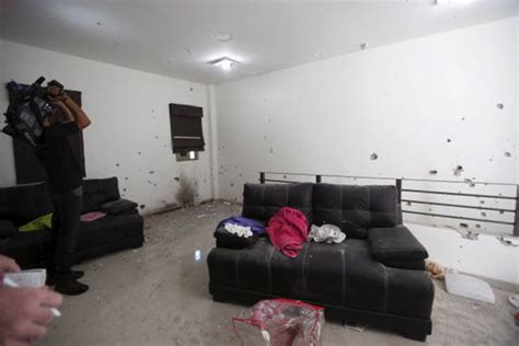 An Inside Look At The Aftermath Of The Raid On El Chapo’s Secret Hideout 19 Pics