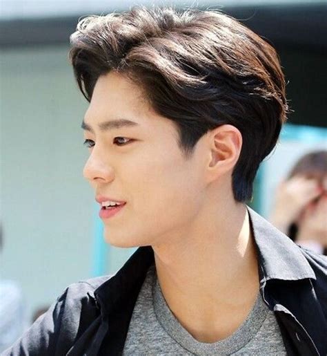 √ 35 Gaya Rambut Ala Pria Korea Terbaik Yang Rapi Samping Disukai