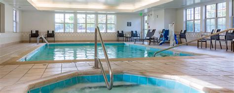 Hotels in Olathe, KS with indoor pool | Residence Inn Olathe