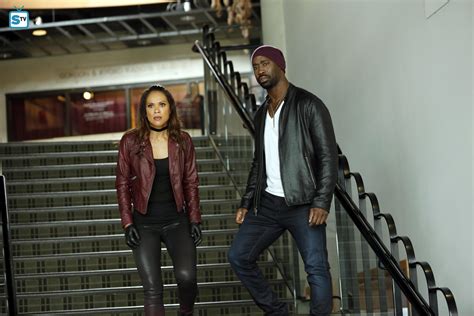 Lesley Ann Brandt As Mazikeen In Lucifer Trip To Stabby Town