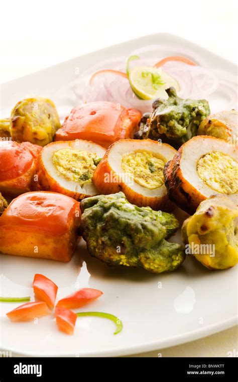 Tandoori Veg Platter Mushroom Paneer Cauliflower And Potato Pieces