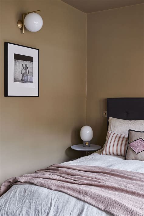 Small Bedroom Lighting Ideas 13 Stylish Ways To Illuminate A Tiny