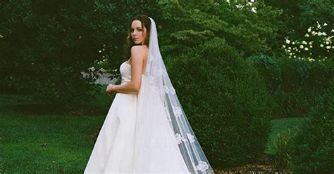 Elizabeth Gillies And Husband Michael Corcoran Marry In Intimate Wedding