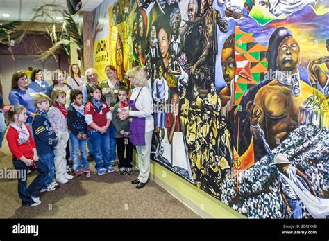 Alabama Huntsville Earlyworks Children Museum Hands On Learning