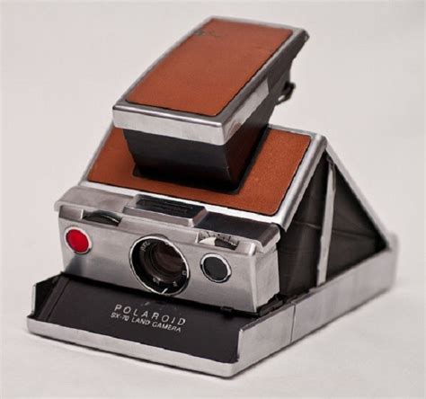 1ª Câmera Polaroid Completa 70 Anos Época Negócios Curiosidades