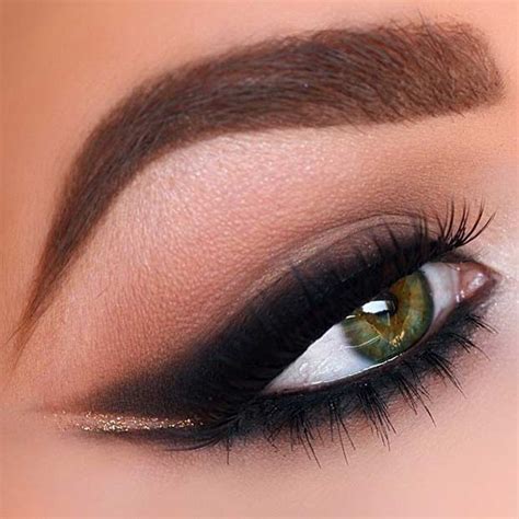 31 Pretty Eye Makeup Looks For Green Eyes Page 2 Of 3