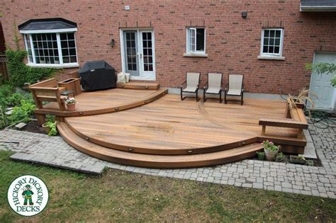 Simple deck step design which can be made in a little over an hour. building curved deck - Google Search | Patio design ...