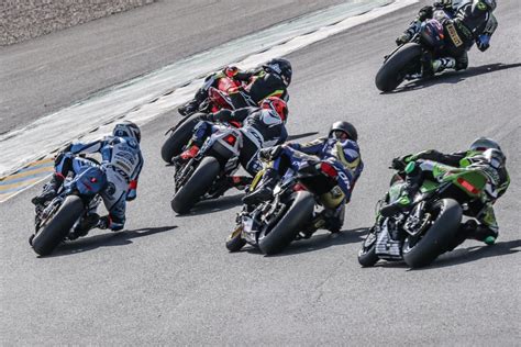 En achetant un abonnement numérique « 24heures » disponible dans l'application, vous bénéficiez d'un accès illimité à l'ensemble des contenus. 24 Heures moto 2019 : Combien de Kawasaki ? de Honda ? de ...