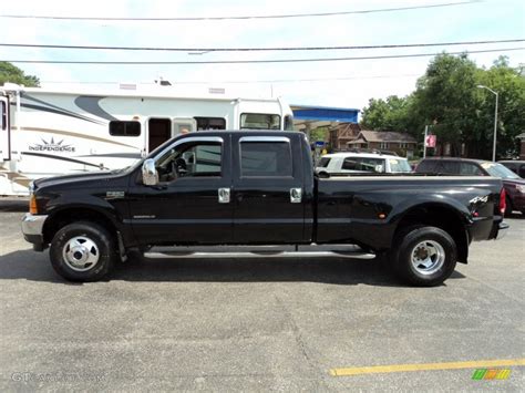 2001 Black Ford F350 Super Duty Lariat Crew Cab 4x4 Dually 51724063