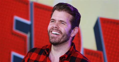 Why Did Perez Hilton Get Banned From Tiktok Blogger Posts Tearful Vid