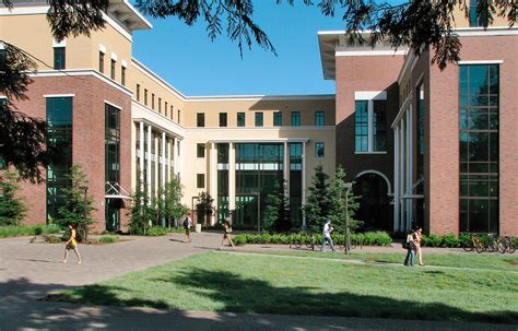Sonoma state university is a public institution in the california northern bay area that was founded in 1961. BAR Architects | Our Work | CSU Chico Student Services Center