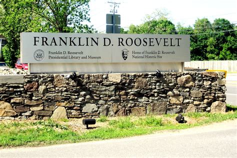 the franklin d roosevelt library and museum is the first of the united states presidential libra