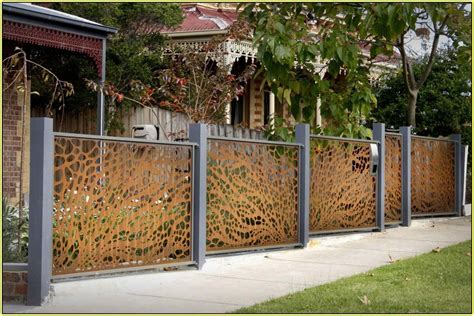 Decorative Fencing Idea With Unique Railing System And Grey Fence
