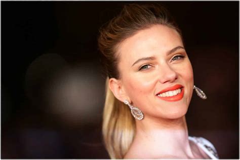 Scarlett Johansson Net Worth Husband Famous People Today