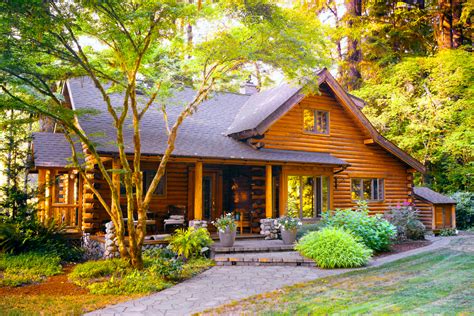 33 Stunning Log Home Designs Photographs