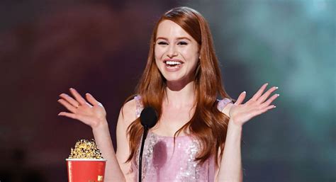 Madelaine Petsch Wins Scene Stealer Award At Mtv Movie Tv Awards Mtv Movie Tv Awards