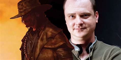 Mike Flanagans Plans For The Dark Tower Avoid Stephen King Adaptation
