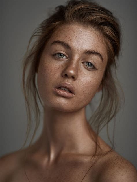 Cydney By Michael Woloszynowicz 500px Fashion Portrait Photography