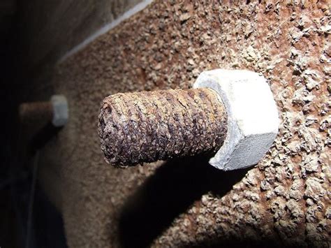 How To Remove Rusted Bolts And Loosen Stuck Seized Or Frozen Nuts And