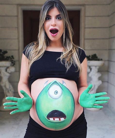 30 Maternity Halloween Costumes That Are Scary Good Pregnant