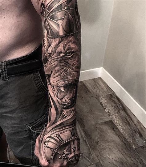 Lion tattoo sleeves with king and crown imagery. Crowned Lion & Clock | Sleeve tattoos, Girls with sleeve ...