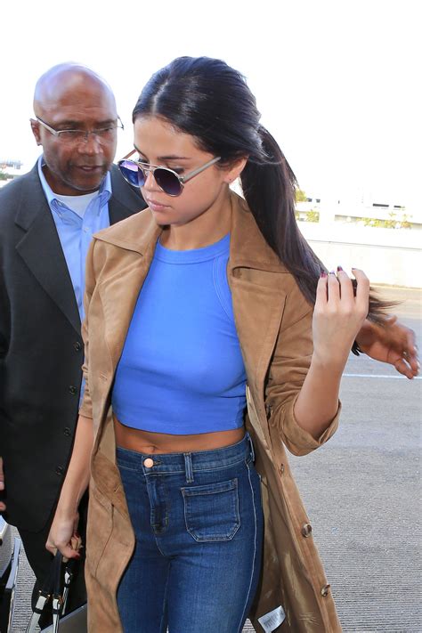 Pokies Pics Of Selena Gomez The Fappening Leaked Photos