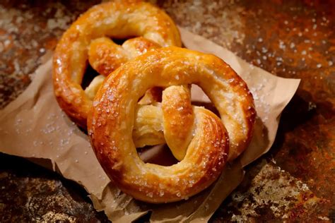 What Side Dishes To Serve With Soft Pretzels 8 Recipes For Delicious
