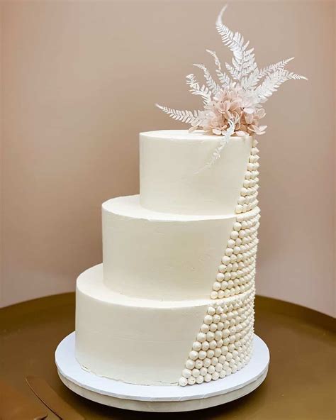 Modern Wedding Cake Designs We Re Loving Right Now Nouba Com Au