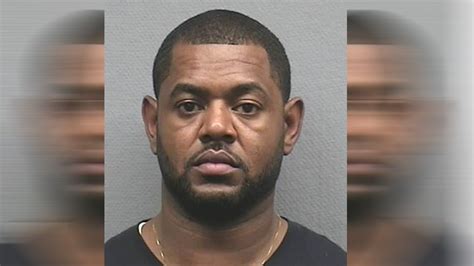 Serial Sex Assault Suspect Charged Other Victims Sought Abc13 Houston