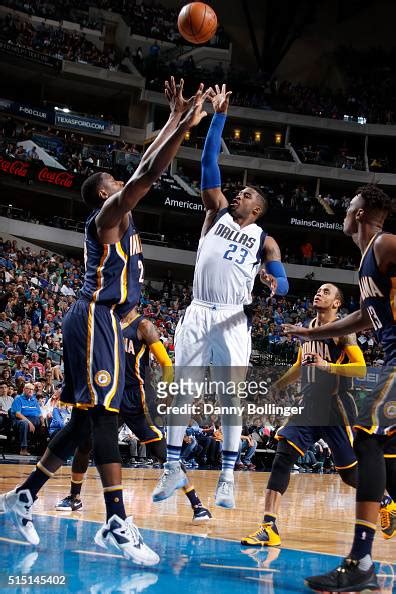 Wesley Matthews Of The Dallas Mavericks Goes In For The Layup Against News Photo Getty Images