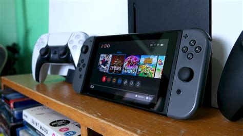 Meet the newest entry to the nintendo switch family! Nintendo Switch Pro reportedly getting bigger OLED screen, 4K on TV