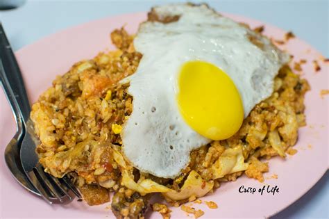 Instead of serving regular santan rice, the dish is the fried using the santan rice combined with our homemade. Ali Nasi Lemak Goreng @ Jalan Lunas, Pulau Tikus, Penang