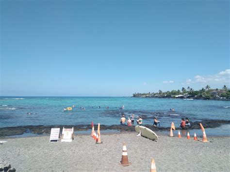 Kahaluu Beach Park Big Islands Best Snorkle And Surfing Spot For