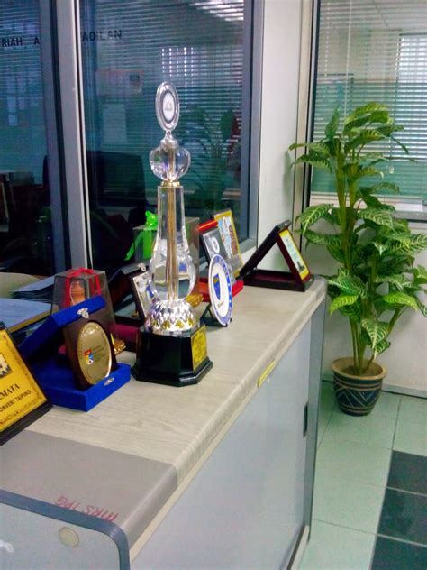 Proses pengasingan sisa pepejal atau sampah merupakan proses penting. EKSA ZON MAHKAMAH SYARIAH TAIPING, PERAK DARUL RIDZUAN ...
